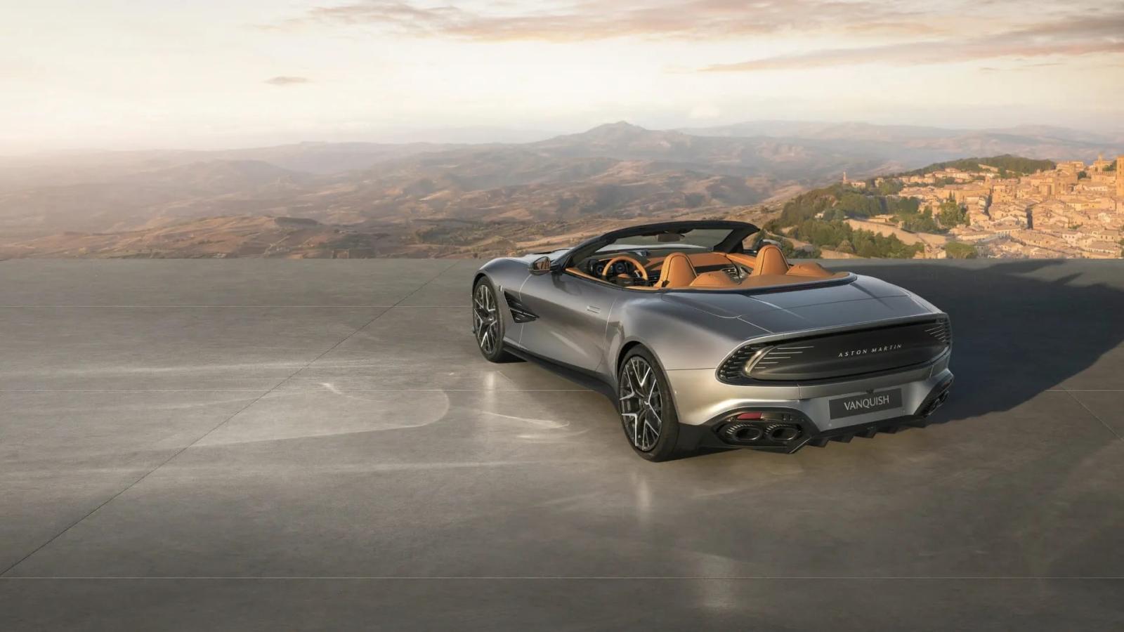 سيارة Vanquish 25th Anniversary Edition- المصدر: astonmartin