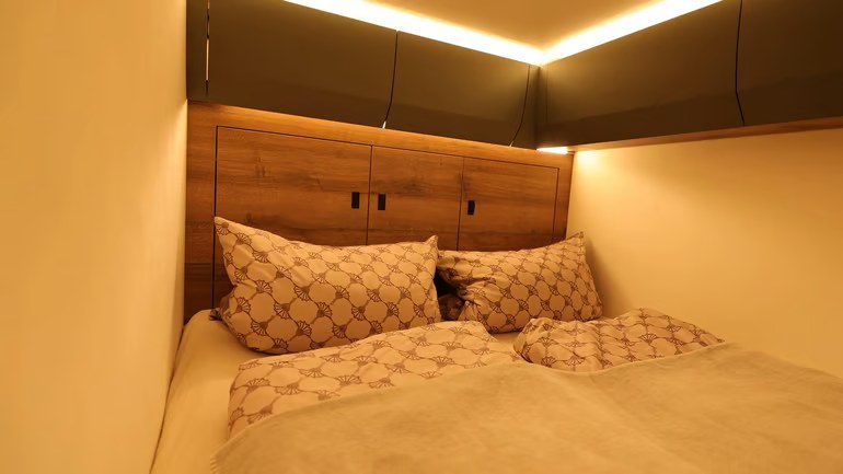 المصدر: قناة We Buy Any Motorcaravan على يوتيوب